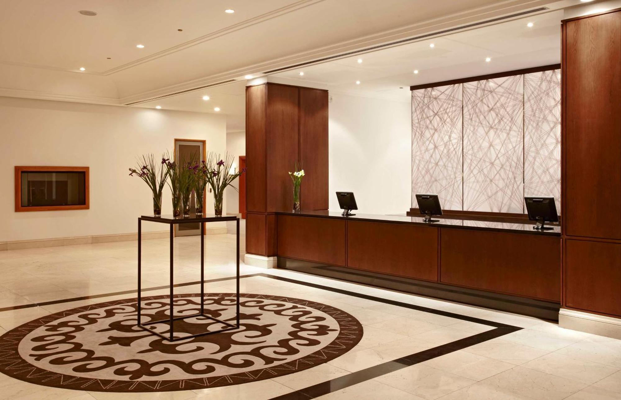 Hotel Hyatt Regency Bichkek Extérieur photo